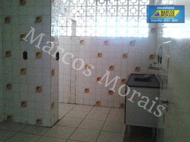 Apartamento à venda com 3 quartos, 85m² - Foto 2