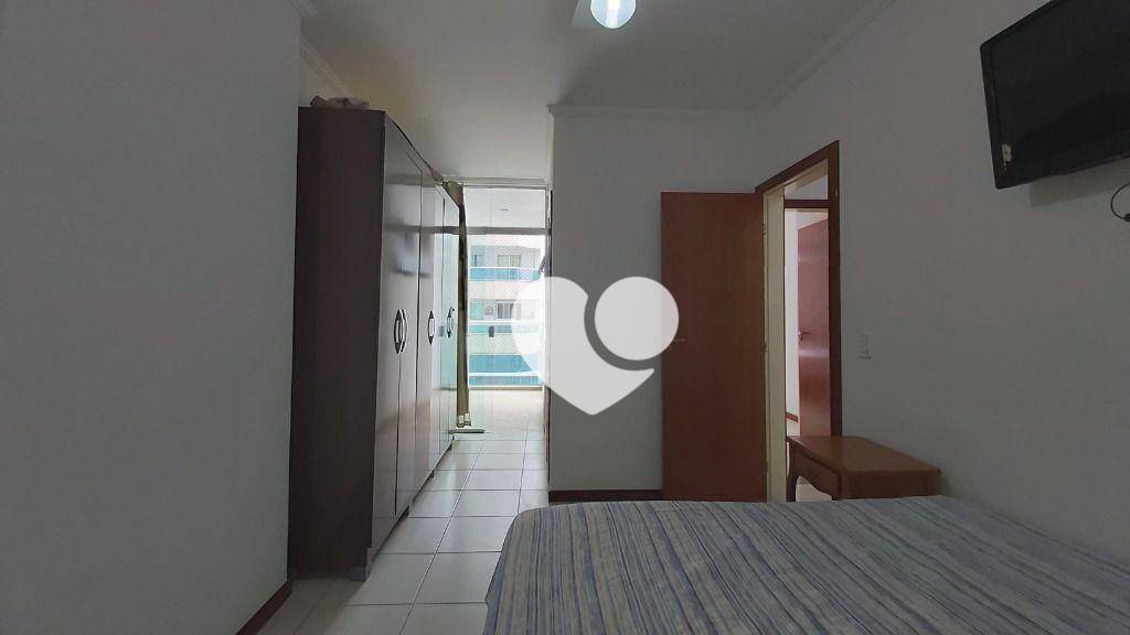 Apartamento para alugar com 3 quartos, 96m² - Foto 6