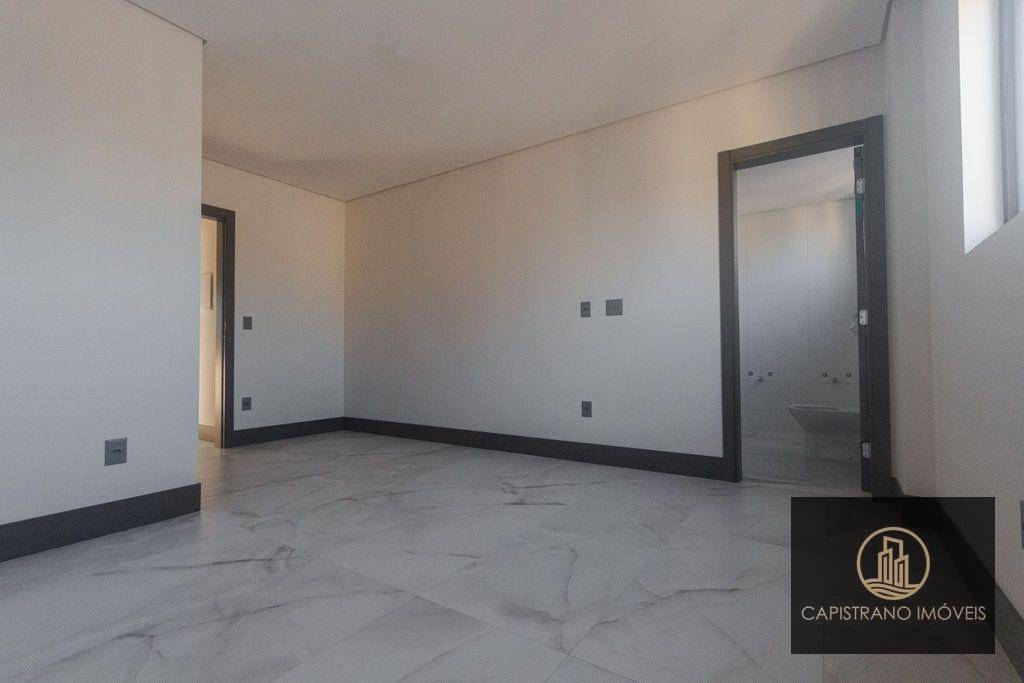 Apartamento à venda com 3 quartos, 130m² - Foto 16