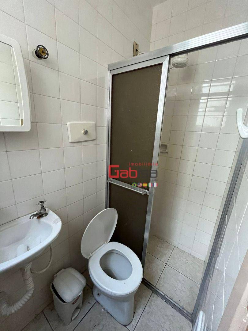 Apartamento à venda com 3 quartos, 76m² - Foto 8