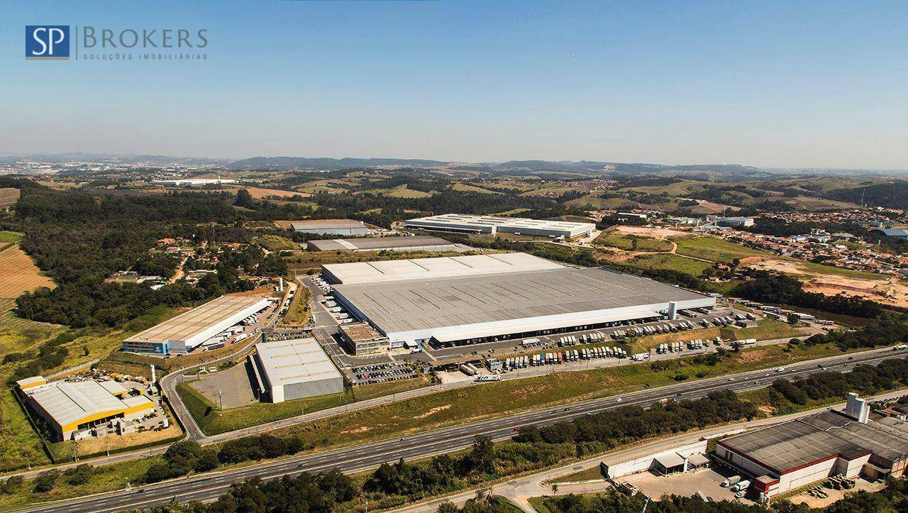 Depósito-Galpão-Armazém para alugar, 10737m² - Foto 1