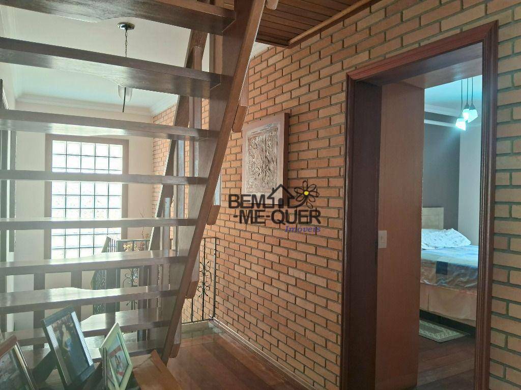 Sobrado à venda com 4 quartos, 337m² - Foto 49