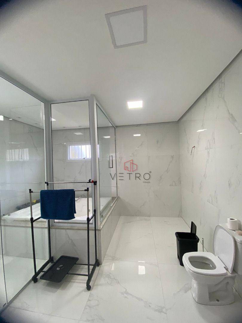 Casa à venda com 3 quartos, 300m² - Foto 6