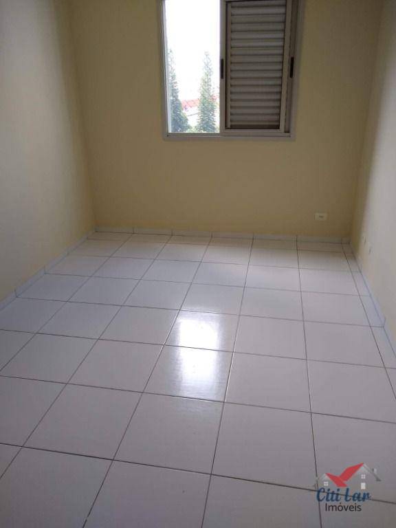 Apartamento à venda com 2 quartos, 62m² - Foto 12