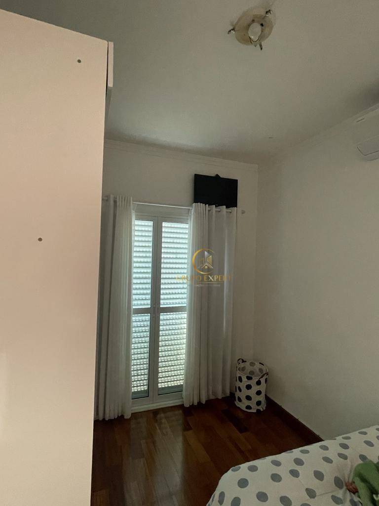 Sobrado à venda com 4 quartos, 300m² - Foto 12