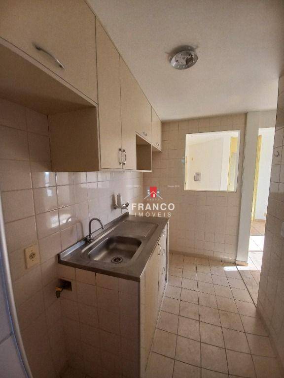 Apartamento à venda com 2 quartos, 62m² - Foto 30