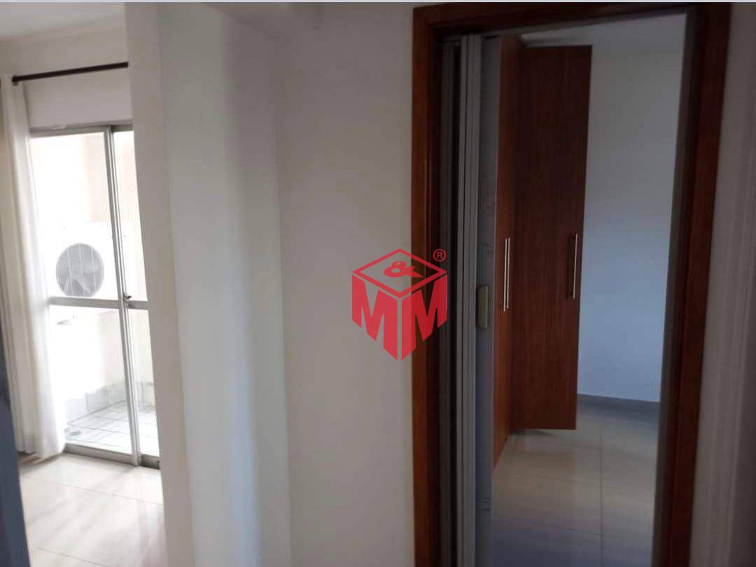 Apartamento à venda com 2 quartos, 67m² - Foto 6