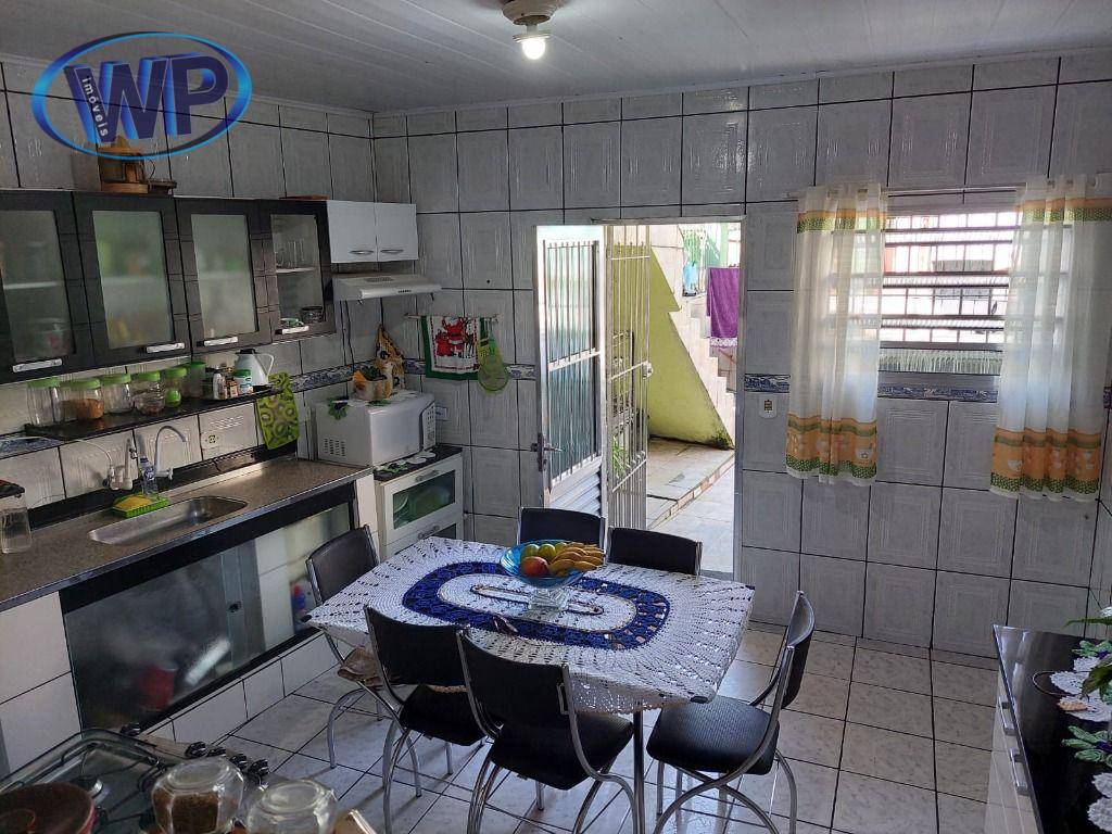 Casa à venda com 3 quartos, 155m² - Foto 2