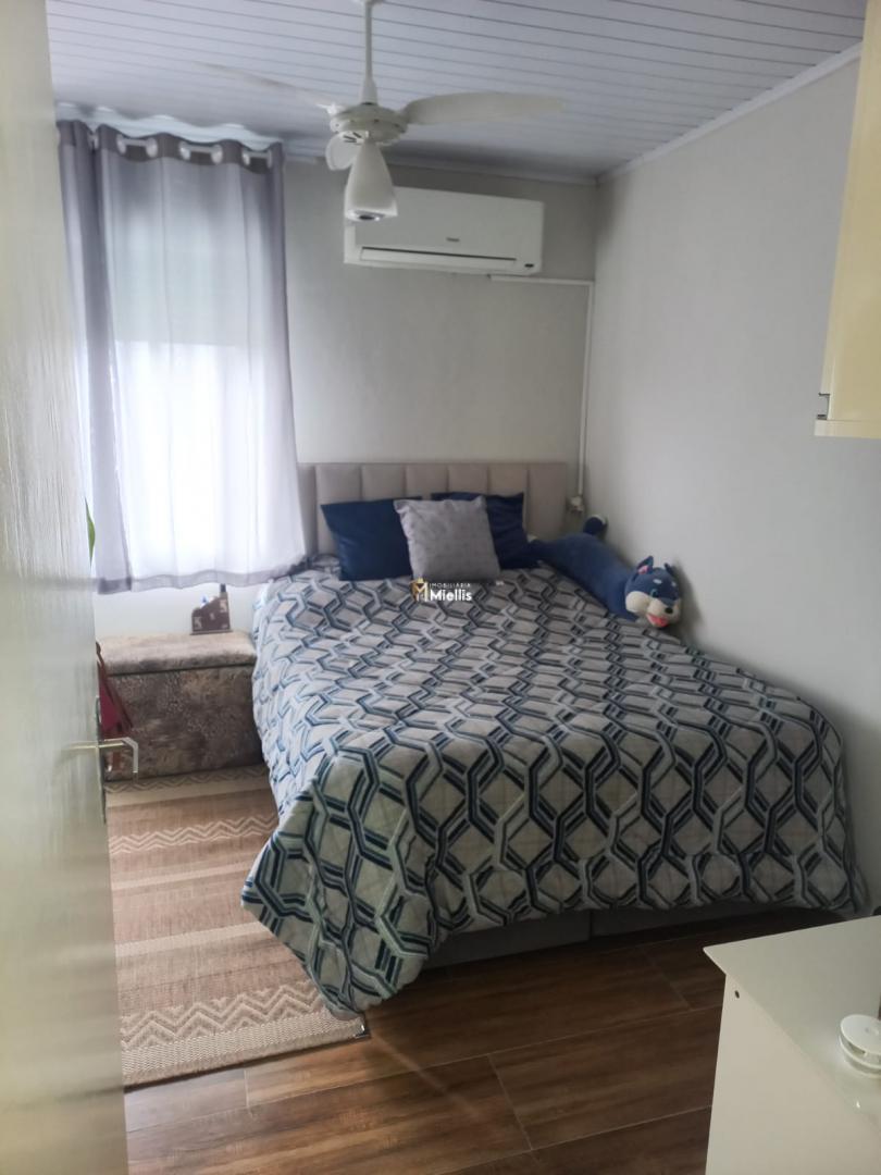 Casa à venda com 2 quartos, 50m² - Foto 10