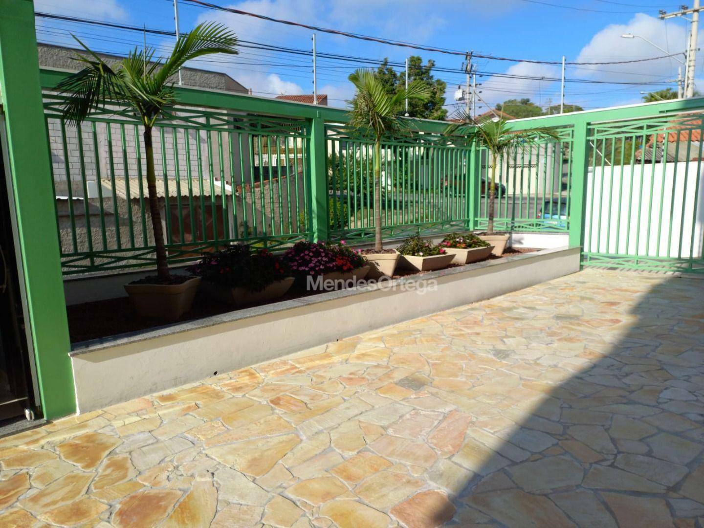 Apartamento para alugar com 2 quartos, 63m² - Foto 21