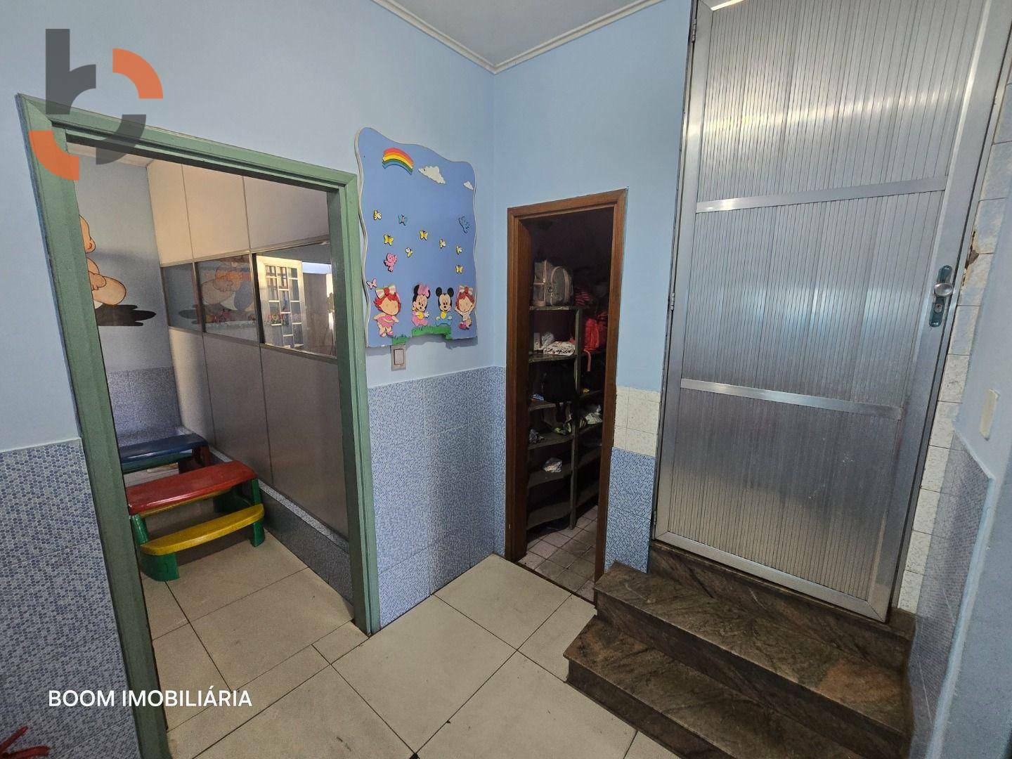 Casa à venda com 4 quartos, 297m² - Foto 23