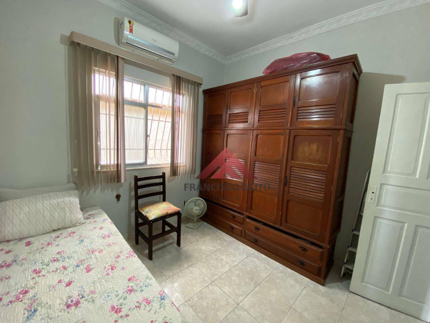 Casa à venda com 5 quartos, 160m² - Foto 7