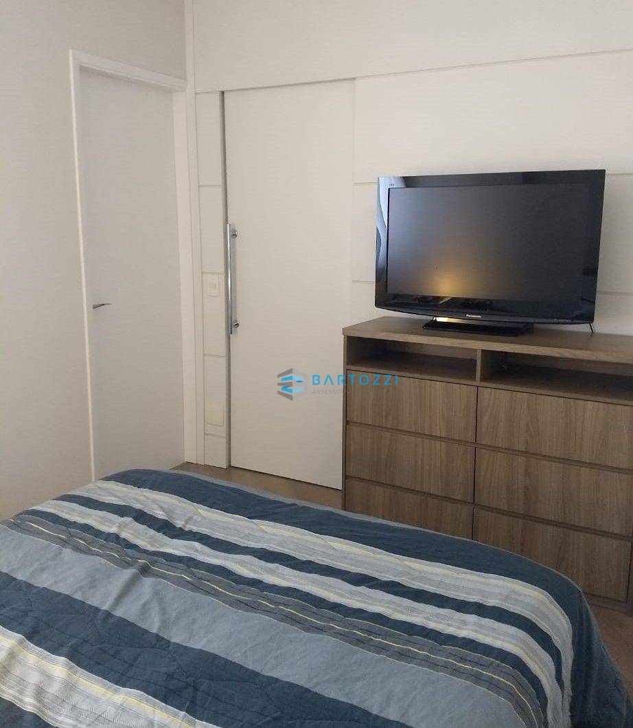 Apartamento à venda com 3 quartos, 150m² - Foto 13