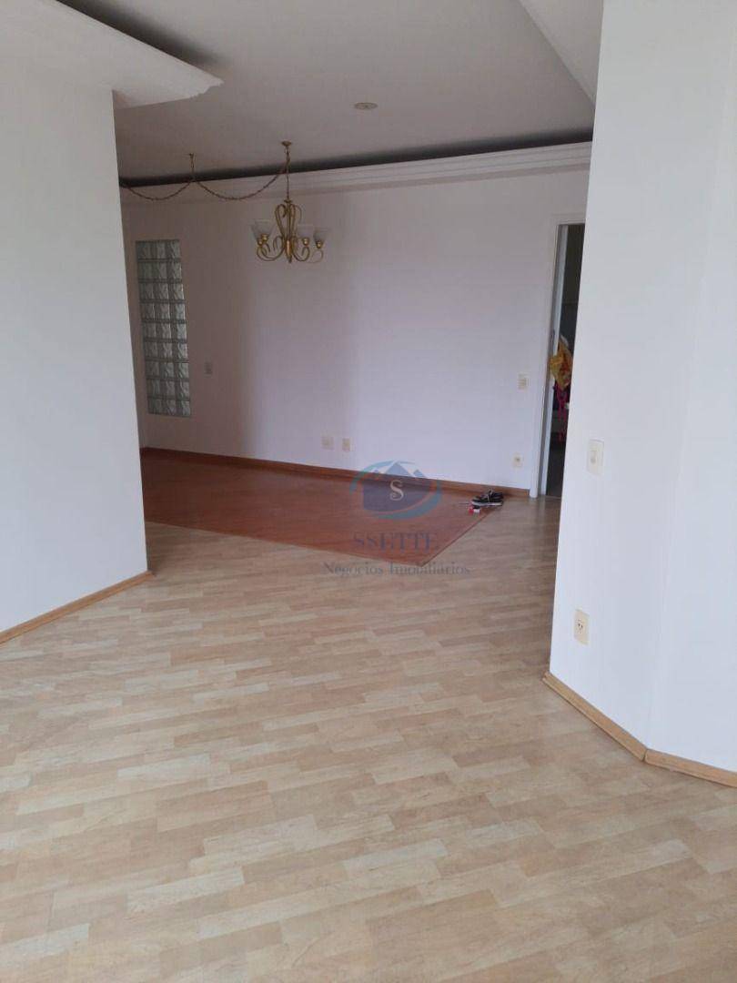 Apartamento à venda com 3 quartos, 87m² - Foto 14