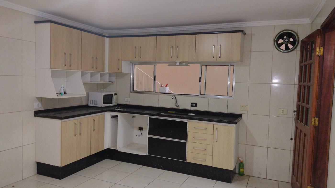 Sobrado à venda com 6 quartos, 230m² - Foto 3