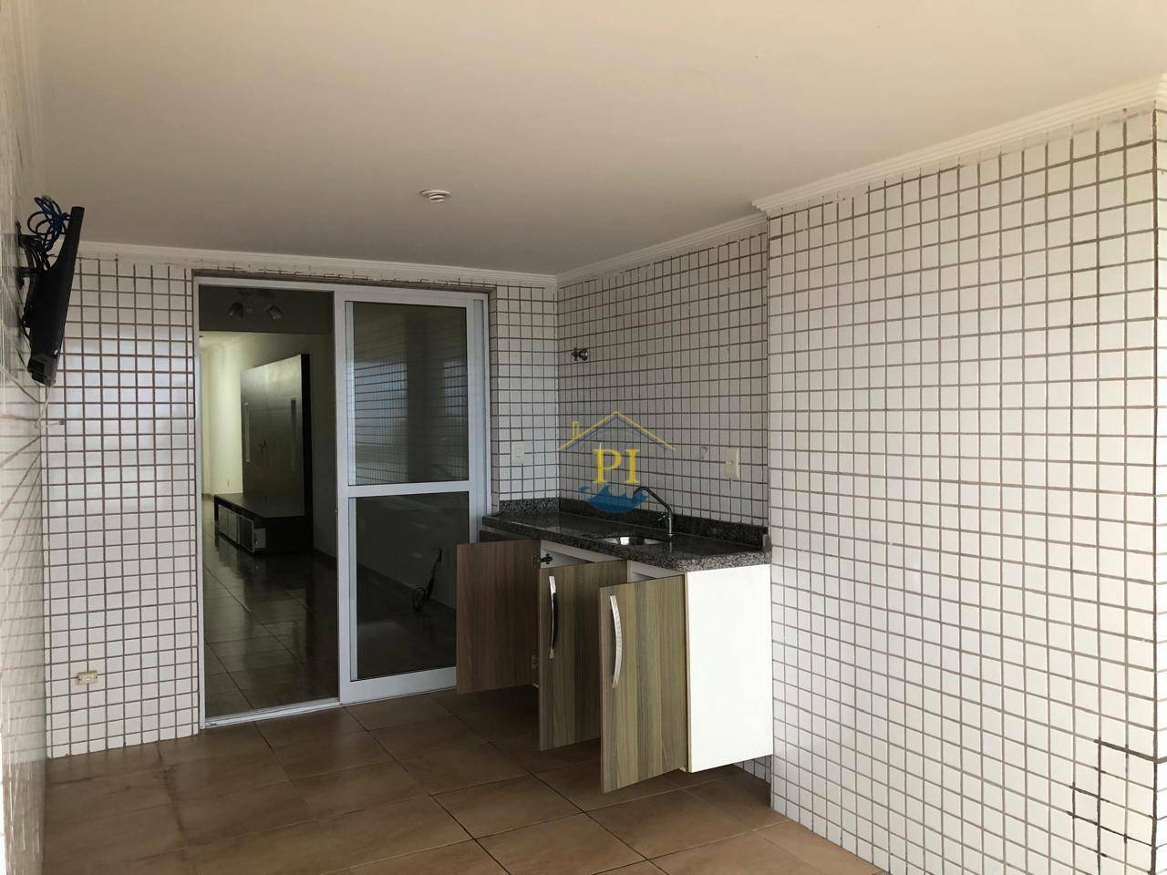 Apartamento à venda com 3 quartos, 150m² - Foto 3