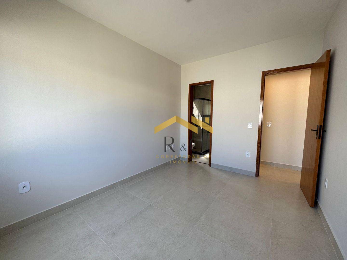 Casa à venda com 3 quartos, 130m² - Foto 10