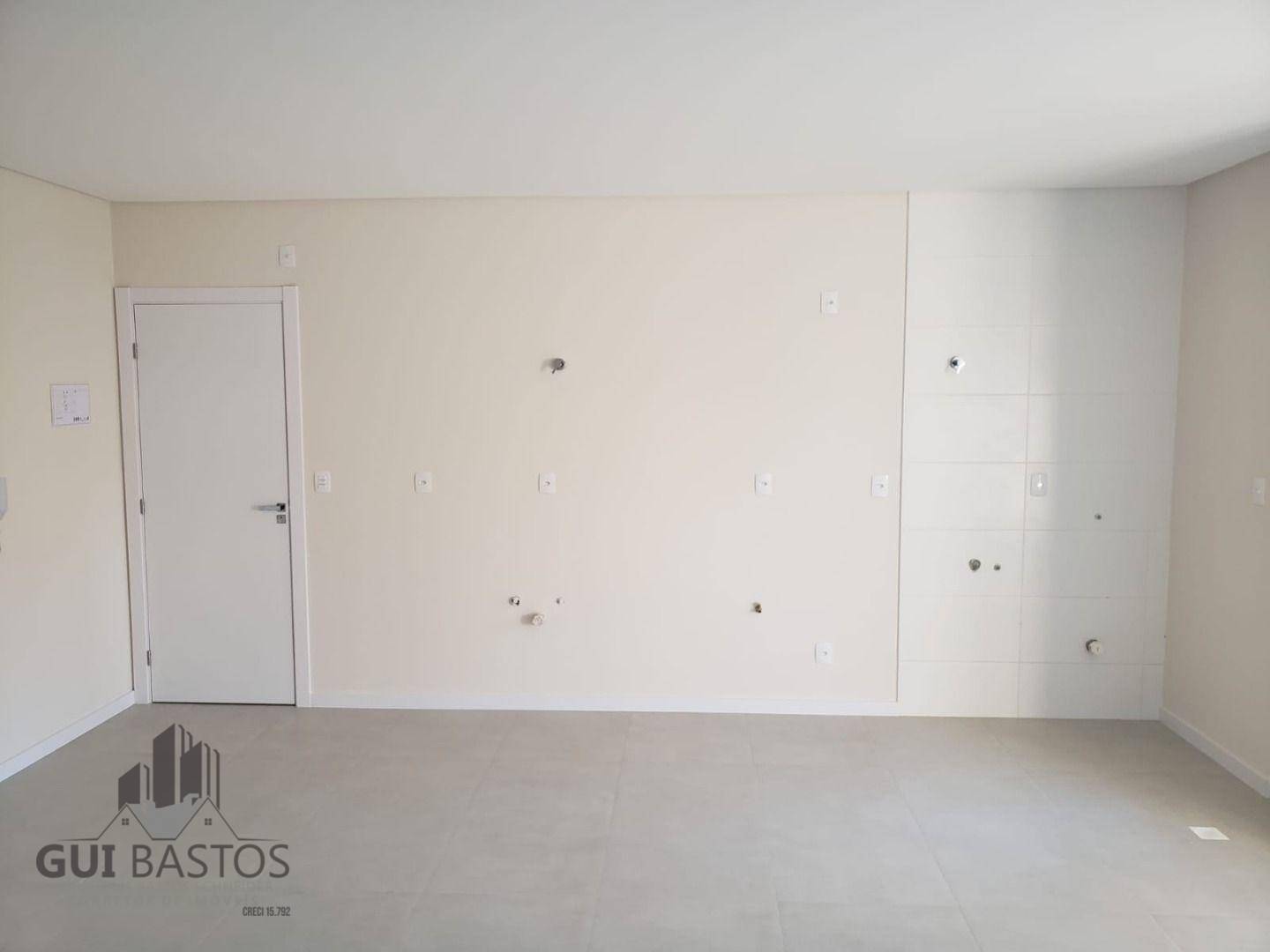 Apartamento à venda com 3 quartos, 81m² - Foto 3