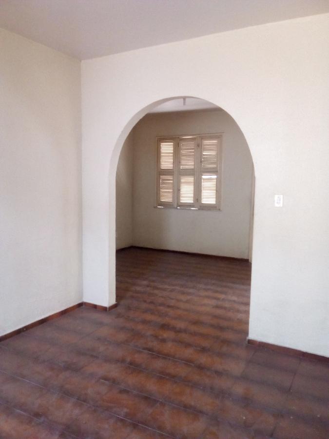 Casa à venda com 3 quartos, 240m² - Foto 7