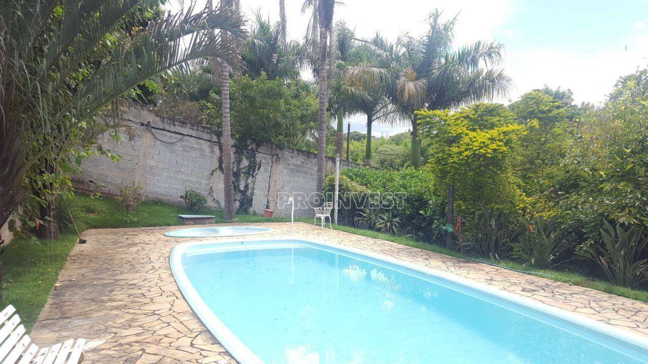Casa de Condomínio à venda e aluguel com 3 quartos, 250m² - Foto 2
