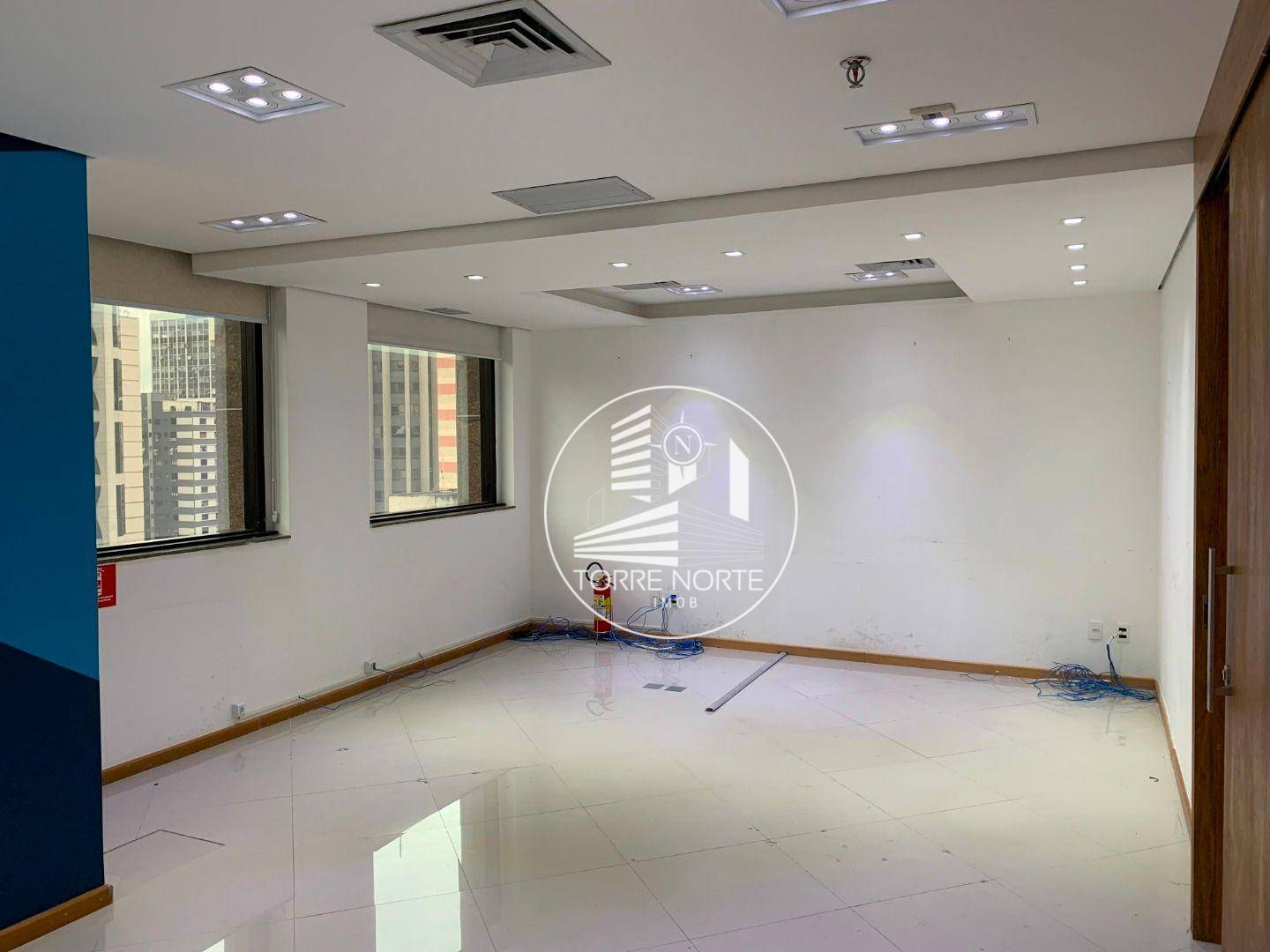 Conjunto Comercial-Sala para alugar, 202m² - Foto 26