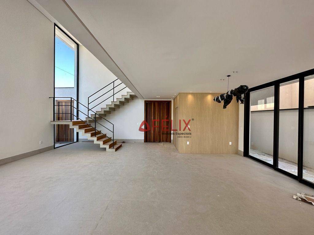 Sobrado à venda com 3 quartos, 305m² - Foto 34