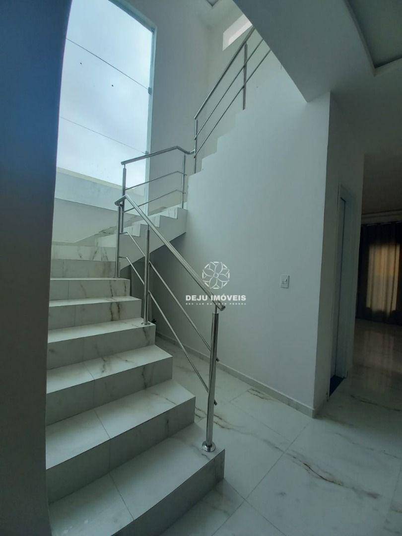 Casa à venda com 4 quartos, 180m² - Foto 20