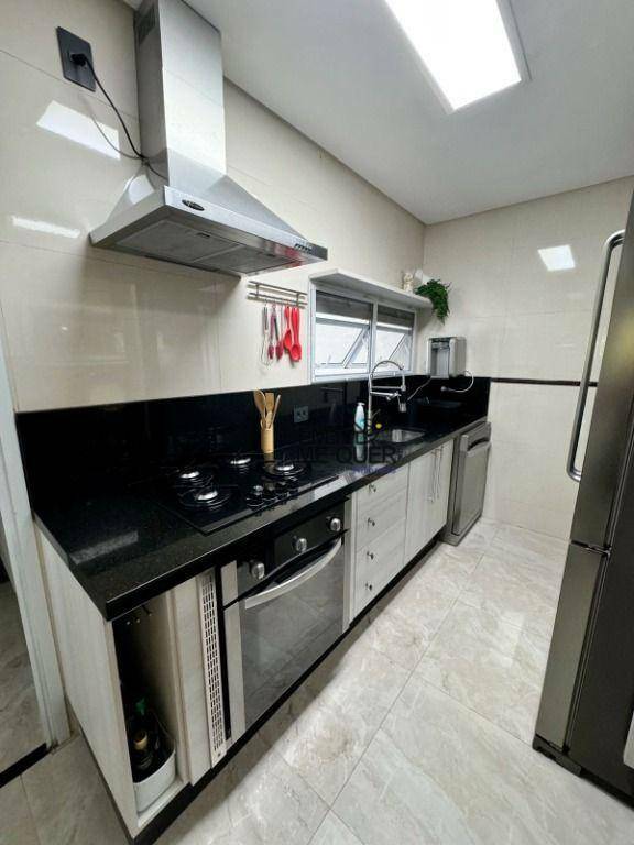 Apartamento à venda com 3 quartos, 107m² - Foto 7