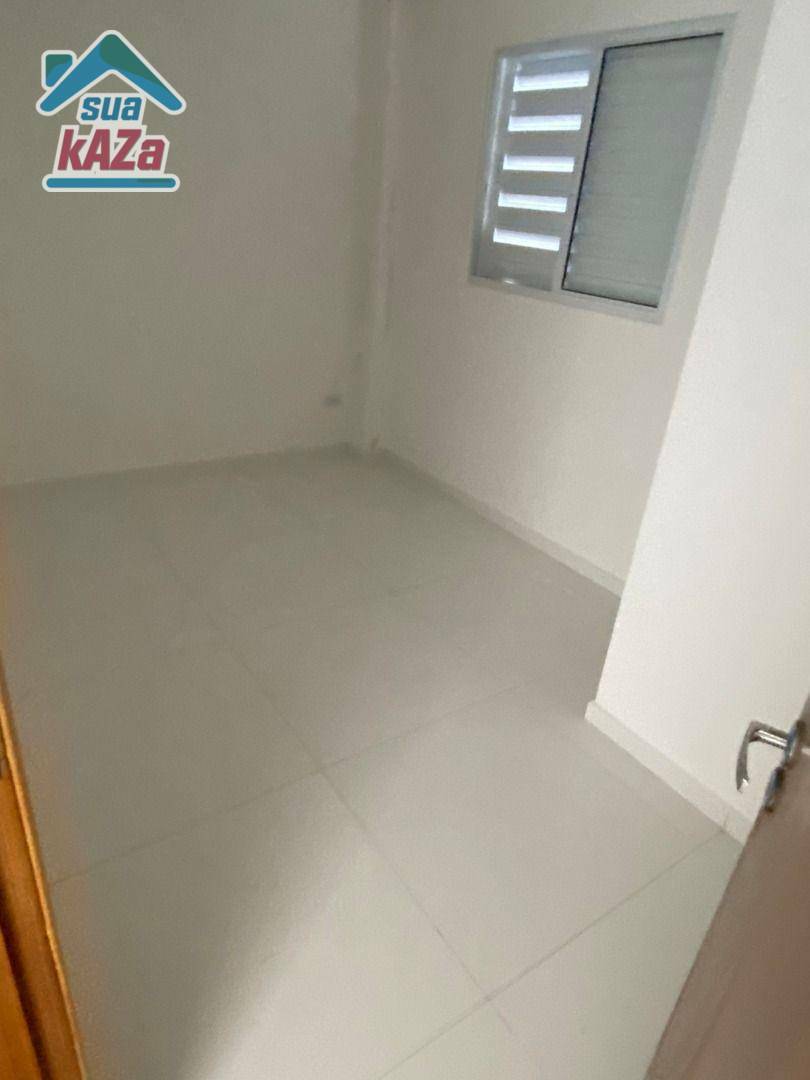 Apartamento à venda com 2 quartos, 40m² - Foto 13