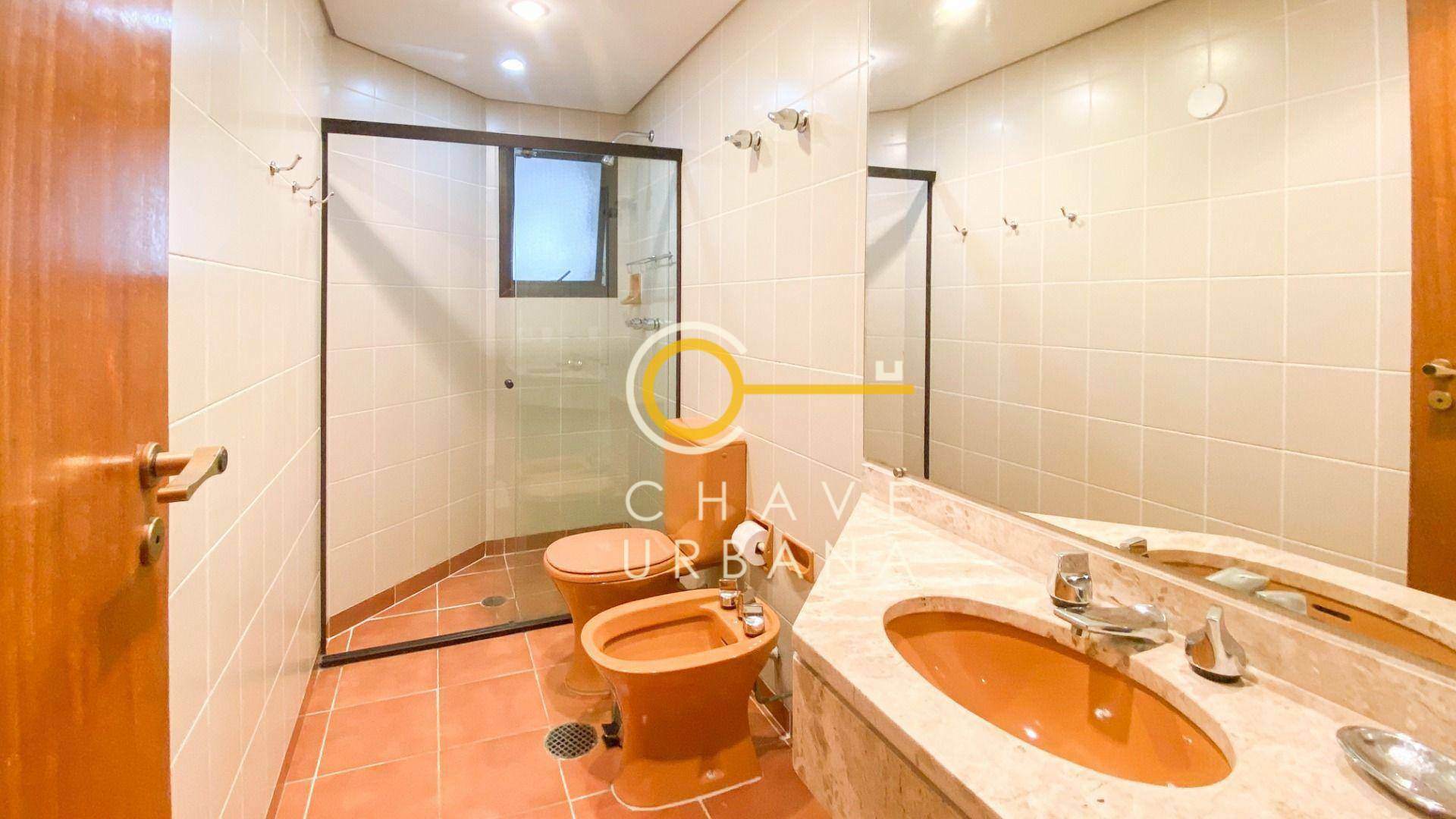 Apartamento à venda com 3 quartos, 170m² - Foto 14