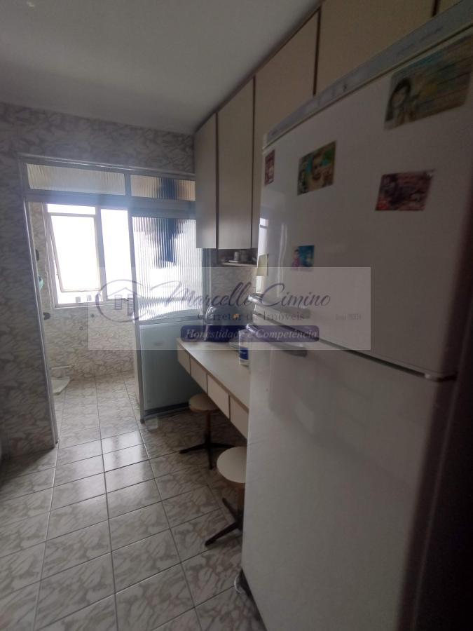 Apartamento à venda com 2 quartos, 59m² - Foto 6