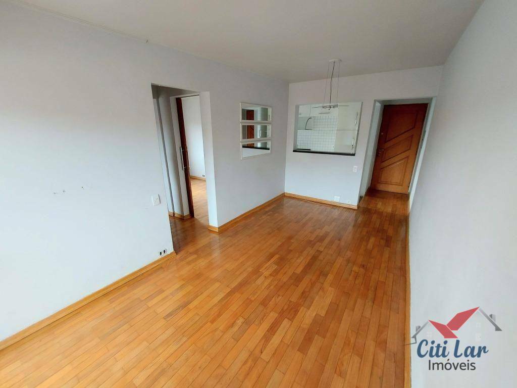 Apartamento à venda com 2 quartos, 50m² - Foto 4