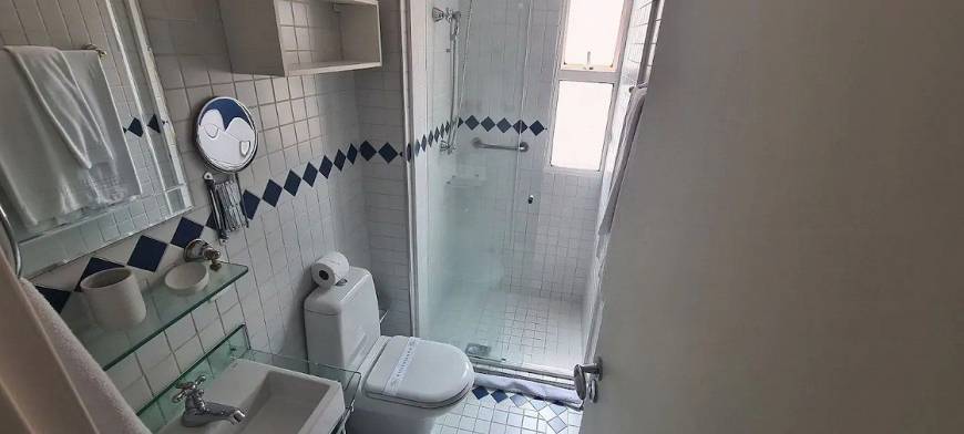 Apartamento à venda com 2 quartos, 70m² - Foto 12