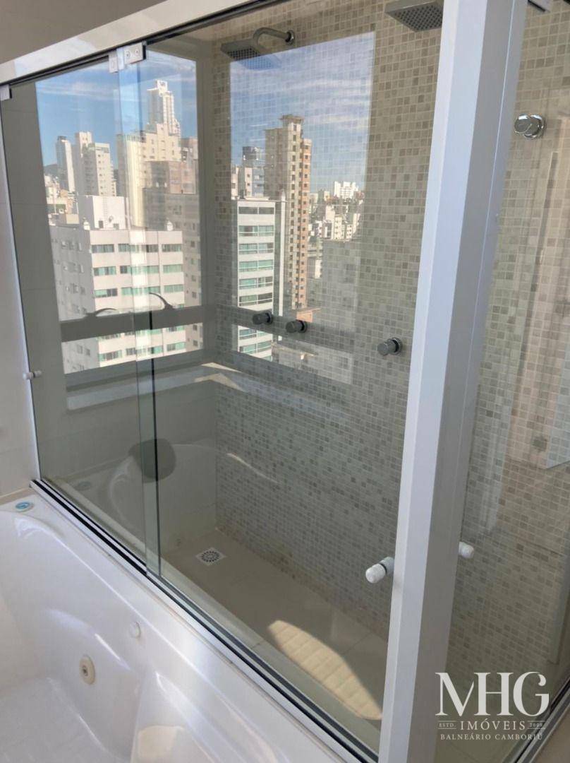 Apartamento à venda com 3 quartos, 127m² - Foto 9