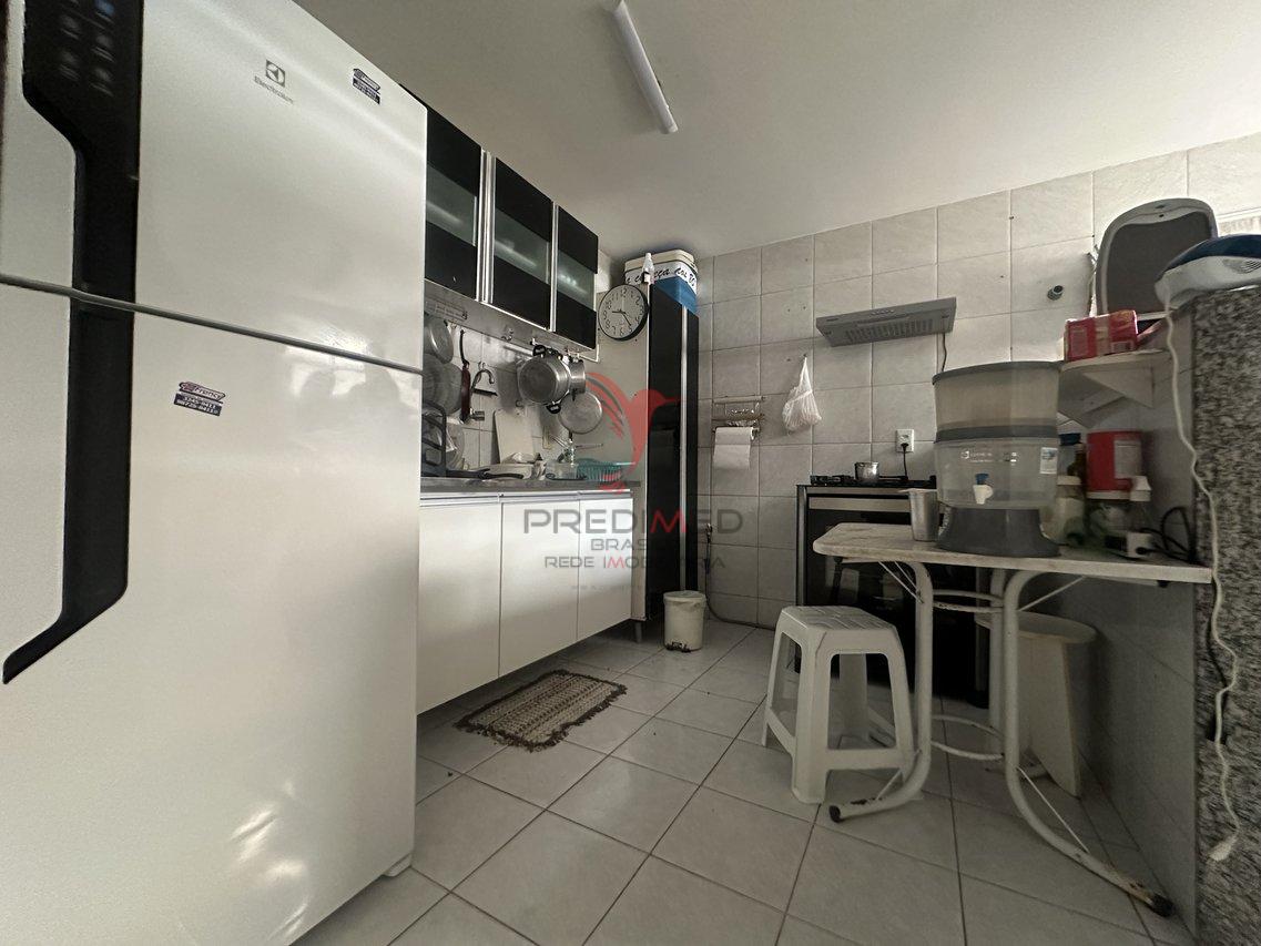 Apartamento à venda com 3 quartos, 79m² - Foto 9