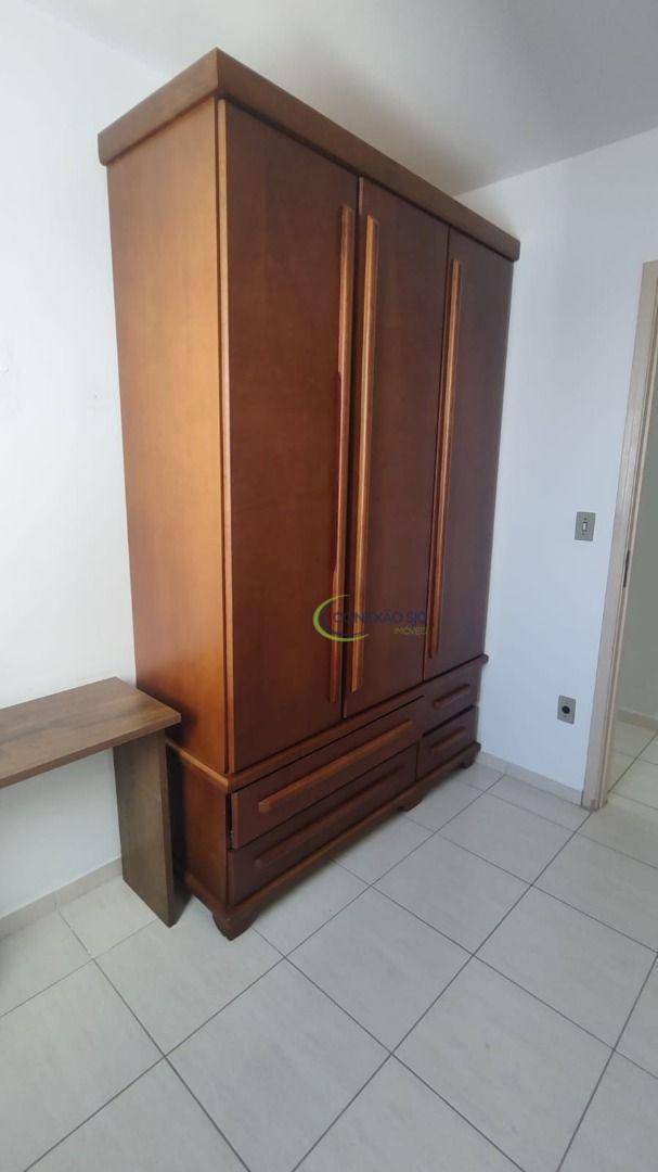 Apartamento para alugar com 2 quartos, 50m² - Foto 17