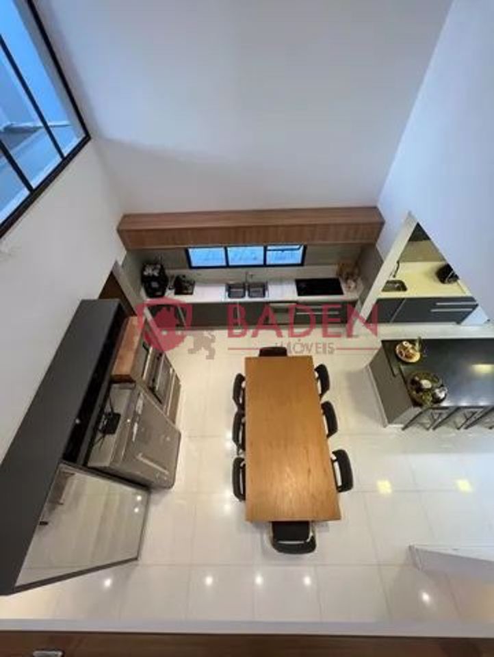 Casa de Condomínio à venda com 4 quartos, 276m² - Foto 11