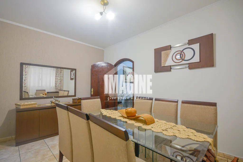 Sobrado à venda com 3 quartos, 250m² - Foto 4