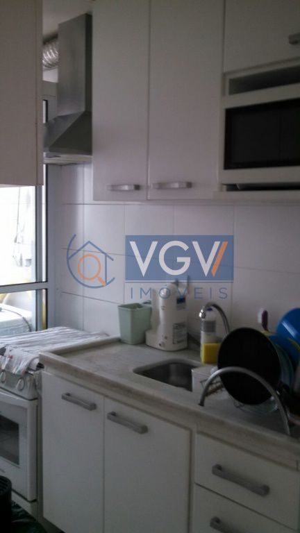 Apartamento à venda com 2 quartos, 55m² - Foto 3