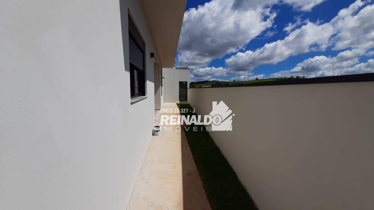 Casa de Condomínio à venda com 3 quartos, 201m² - Foto 23