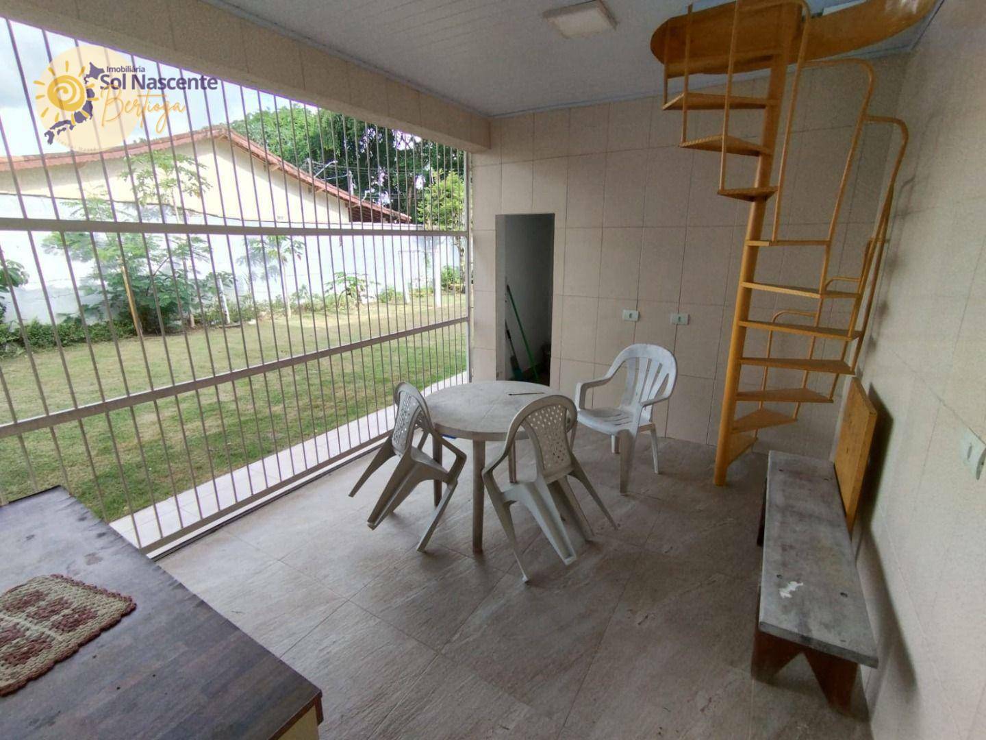 Casa à venda com 4 quartos, 180m² - Foto 19