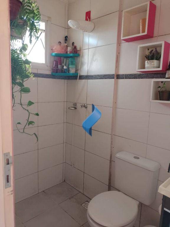 Apartamento à venda com 2 quartos, 47m² - Foto 13