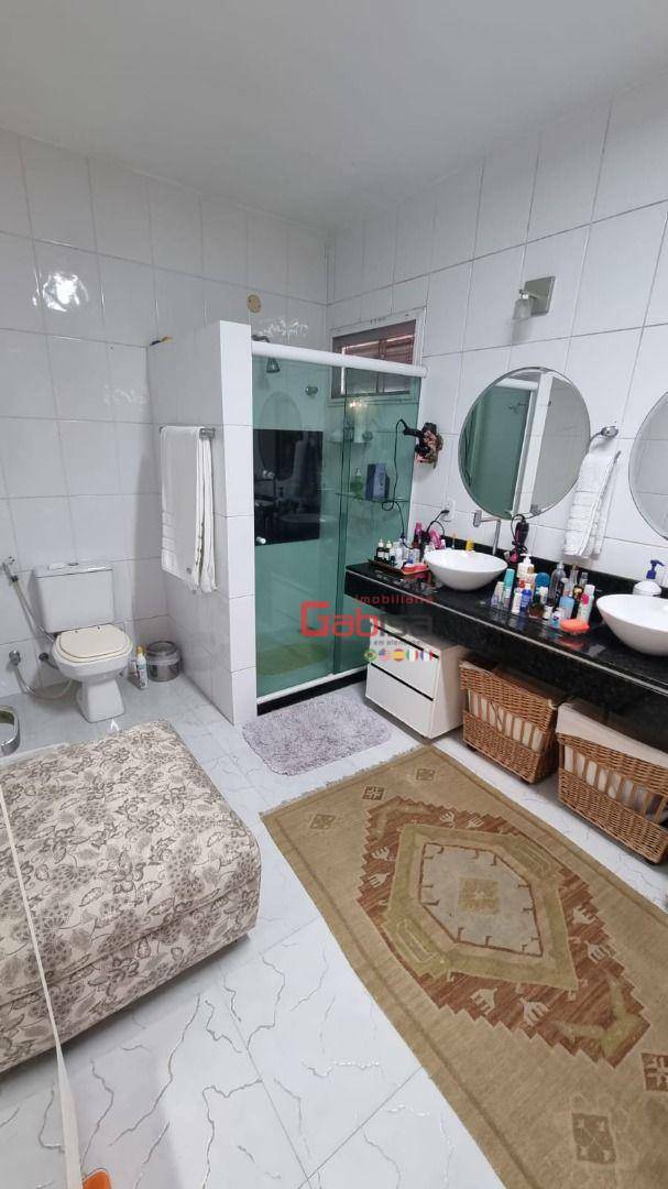 Casa de Condomínio à venda com 4 quartos, 400m² - Foto 26