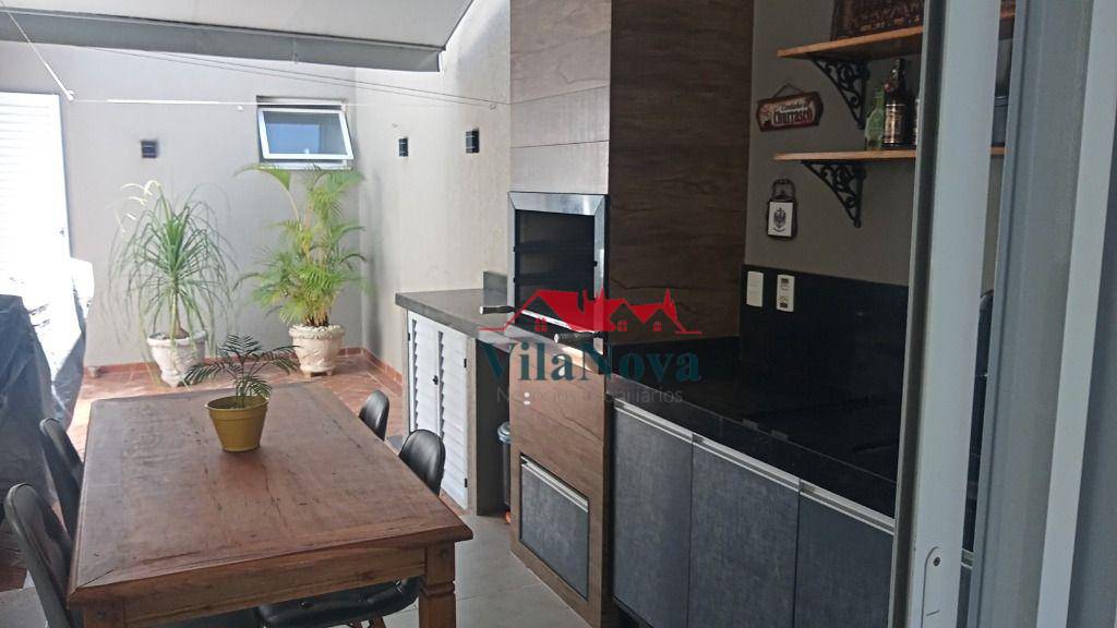 Casa de Condomínio à venda com 3 quartos, 105m² - Foto 2