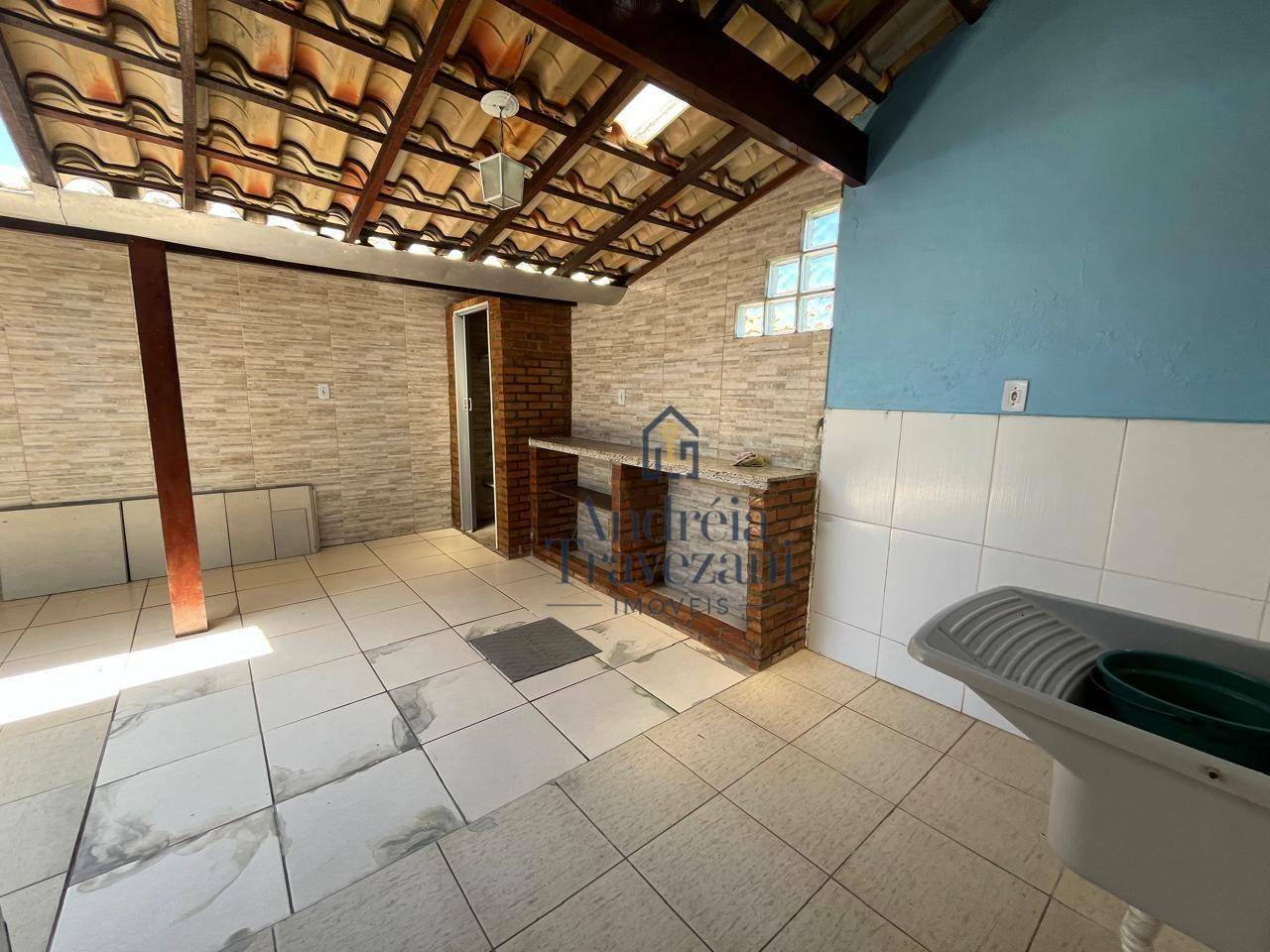 Casa à venda com 2 quartos, 125m² - Foto 14