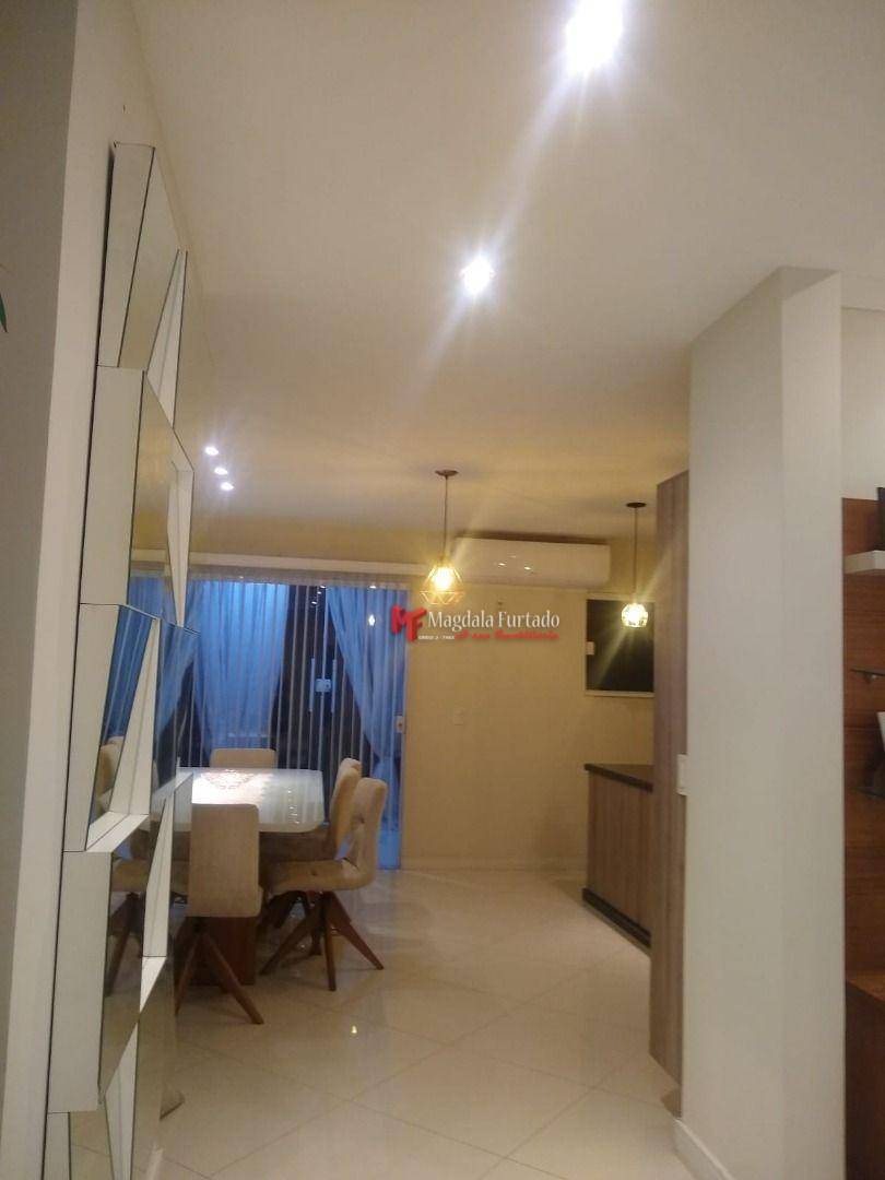 Casa à venda com 3 quartos, 234m² - Foto 5