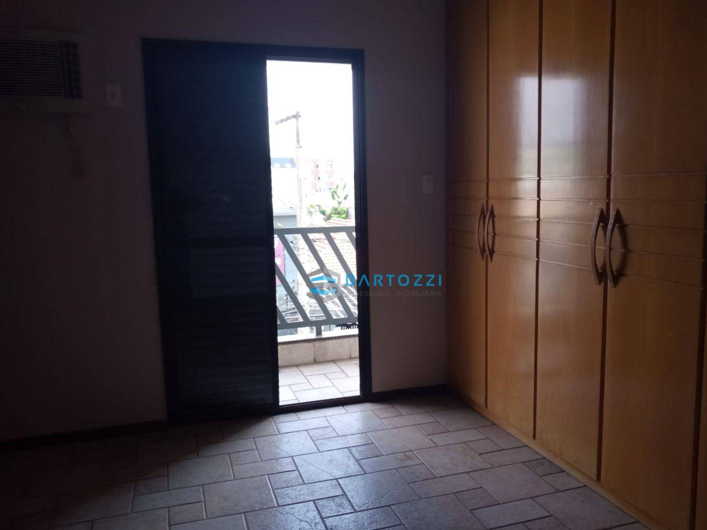 Apartamento à venda com 3 quartos, 110m² - Foto 16