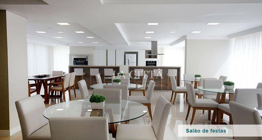 Apartamento para alugar com 2 quartos, 70m² - Foto 8