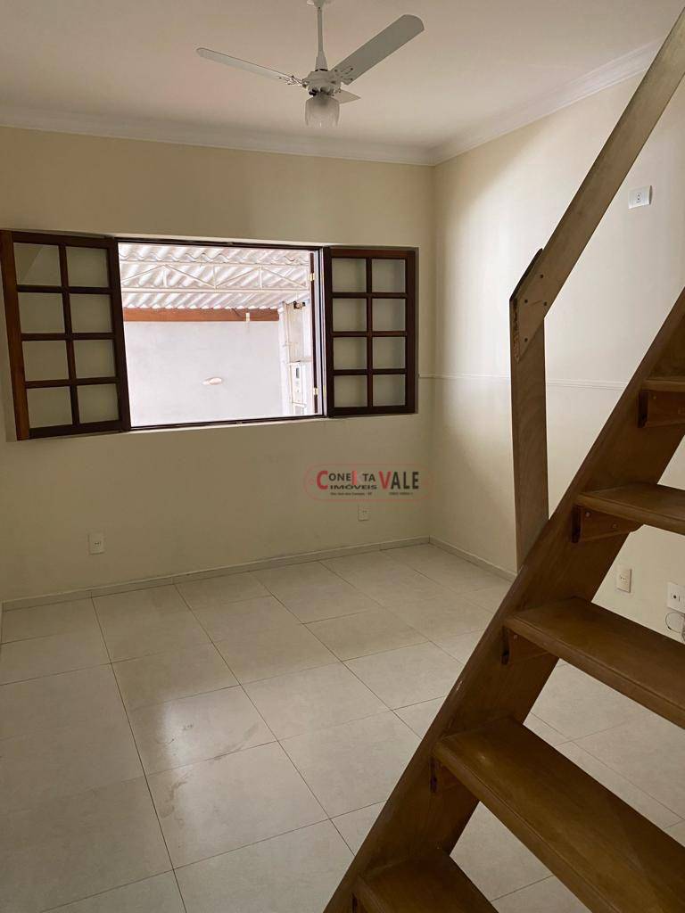 Casa à venda com 3 quartos, 190m² - Foto 16