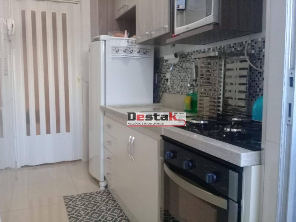 Apartamento à venda com 3 quartos, 62m² - Foto 7